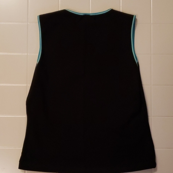 Workout tops - Picture 8 of 11